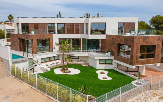 Moderne villa met uitzicht op zee in Benidorm