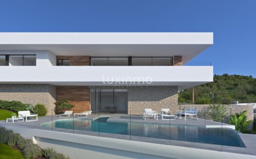 Moderne villa met uitzicht tot Ibiza in een privégebied tussen Dénia en Altea