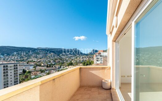 Appartement met panoramisch uitzicht te koop in Calpe