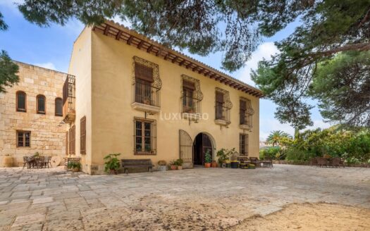 Prachtig verbouwde finca met gastenverblijf en zwembad in Mutxamel