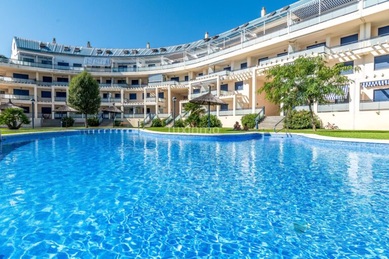 Duplex Appartement te koop met zeezicht in Denia