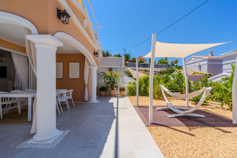 Charmant huis in Calpe met eigen tuin