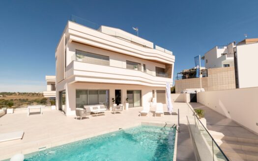 Moderne luxe villa in Campoamor