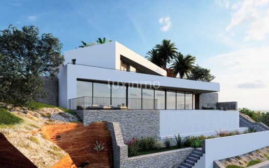 Prachtig vrijstaand huis met 4 slaapkamers en uitzicht op zee en de bergen in Altea