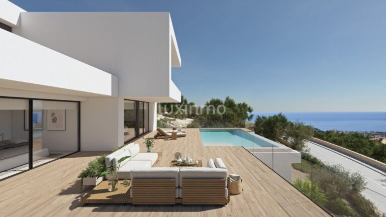 Luxe villa op de top van Cumbre del Sol met uitzicht op zee