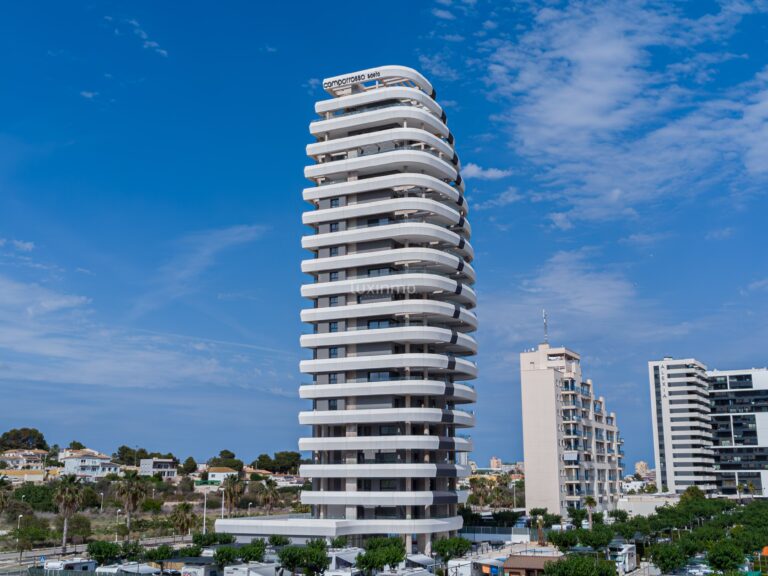 LUXE APPARTEMENTEN MET UITZICHT OP ZEE IN CALPE