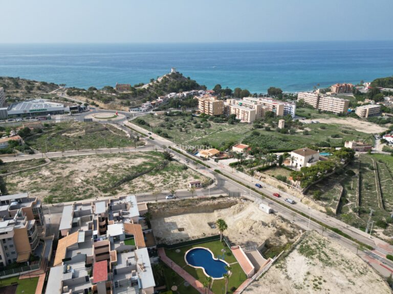 Appartement met solarium in Residencial in Villajoyosa