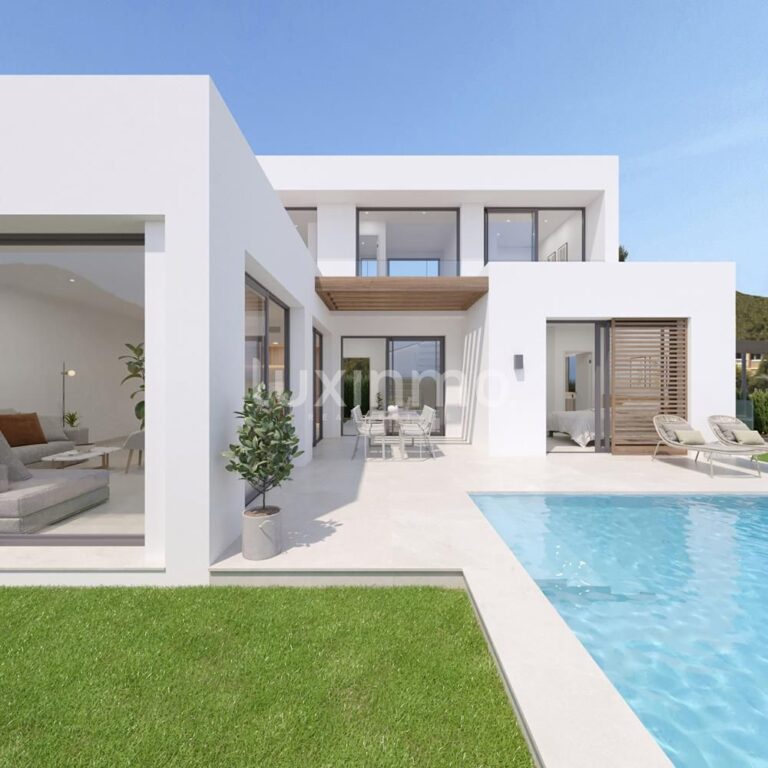 Prachtige moderne villa in Alfáz Del Pí met privézwembad en luxe voorzieningen