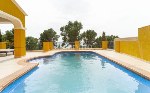 Villa in mediterrane stijl met uitzicht op zee in Altea Hills