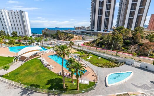 Modern appartement met uitzicht op zee te koop in Benidorm