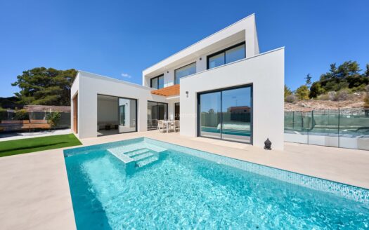 Prachtige moderne villa in Alfáz Del Pí met privézwembad en luxe voorzieningen