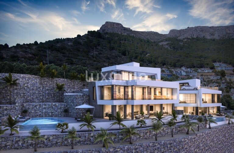 Moderne luxe villa met panoramisch uitzicht in Calpe