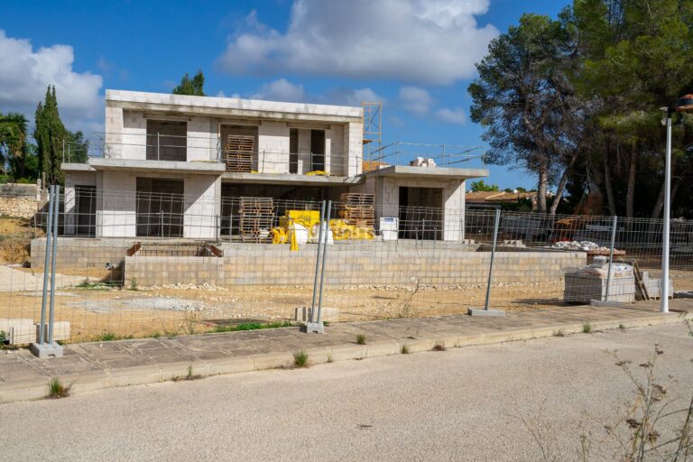 Prachtig vrijstaand huis in Moraira met privézwembad en tuin