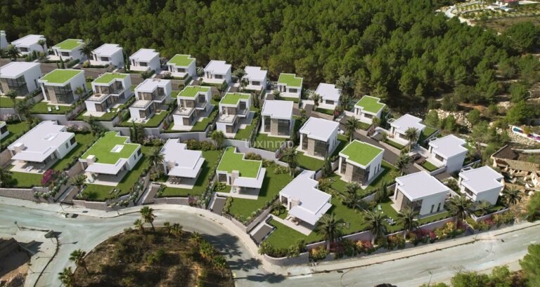 Nieuw gebouwde villa's midden in de natuur