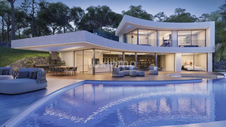Luxe villa project met panoramisch uitzicht te koop in Javea